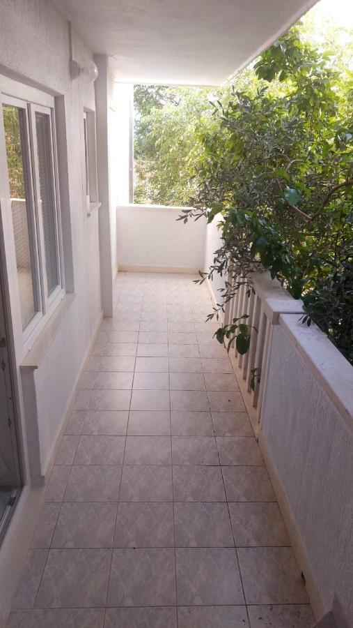Apartments Duće エクステリア 写真