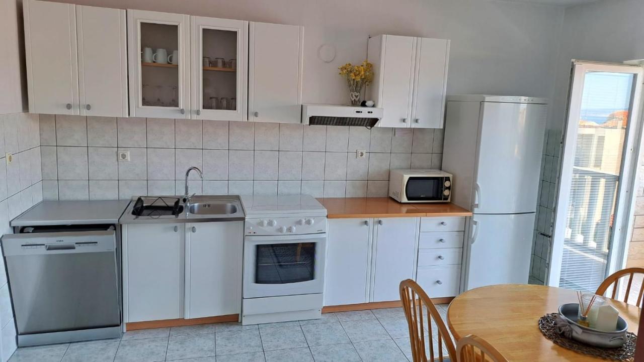 Apartments Duće エクステリア 写真