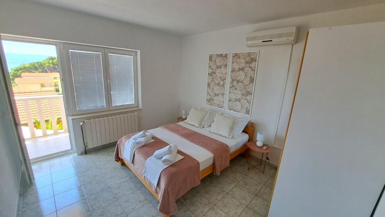 Apartments Duće エクステリア 写真